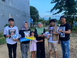 Kerabat Yudi Berikan Bantuan Alat Olahraga Kepada Emak-Emak Pegiat Voly 