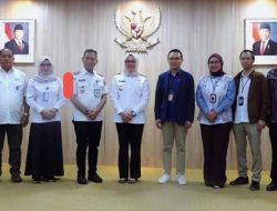 Masyarakat Kota Kendari Bayar PBB-P2 Secara Online Melalui Bank Sultra Mobile